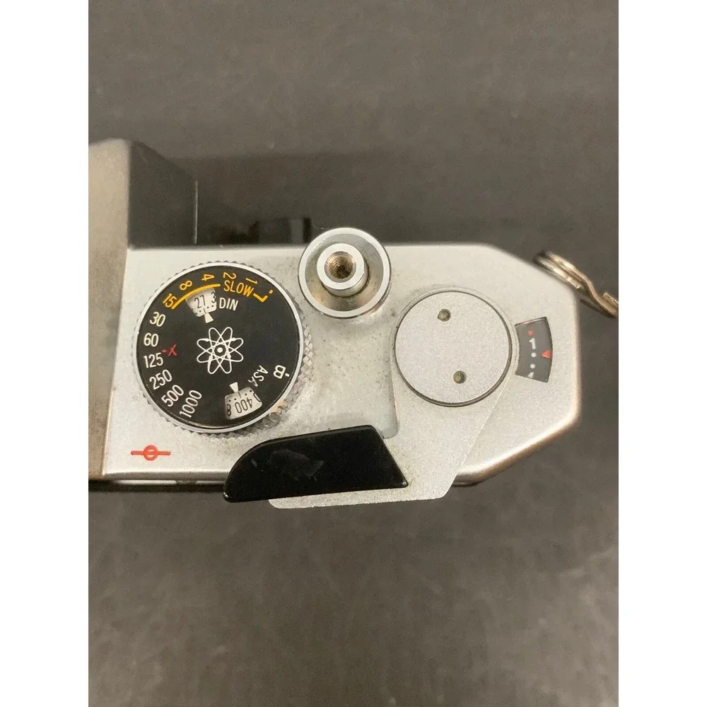 Yashica TL Electro X 35mm Film Camera - PARTS ONLY NOT WORKING